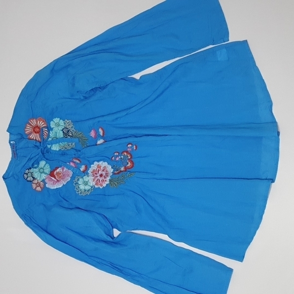 Johnny Was Floral Embroidered Tunic Top - Picture 3 of 9